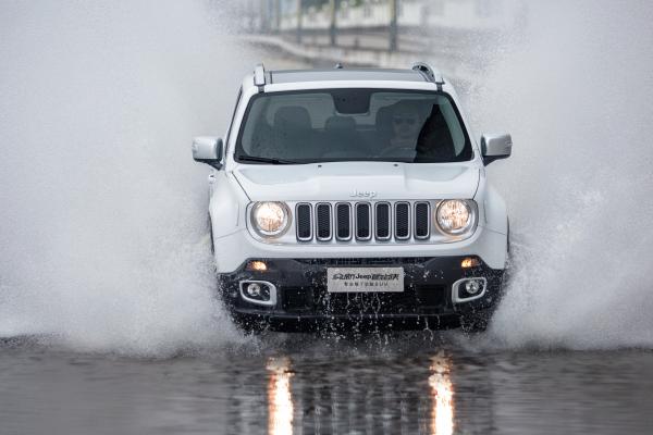 Jeep Renegade Limited, Спрей, Белый, HD, 2K, 4K